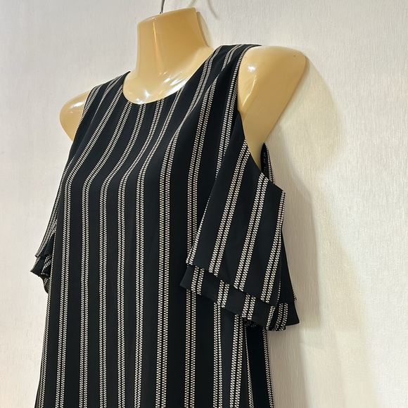VERONICA M WOMENS TOP BLOUSE  BLACK & WHITE STRIPPED COLD SHOULDER SIZE SMALL - Picture 6 of 11